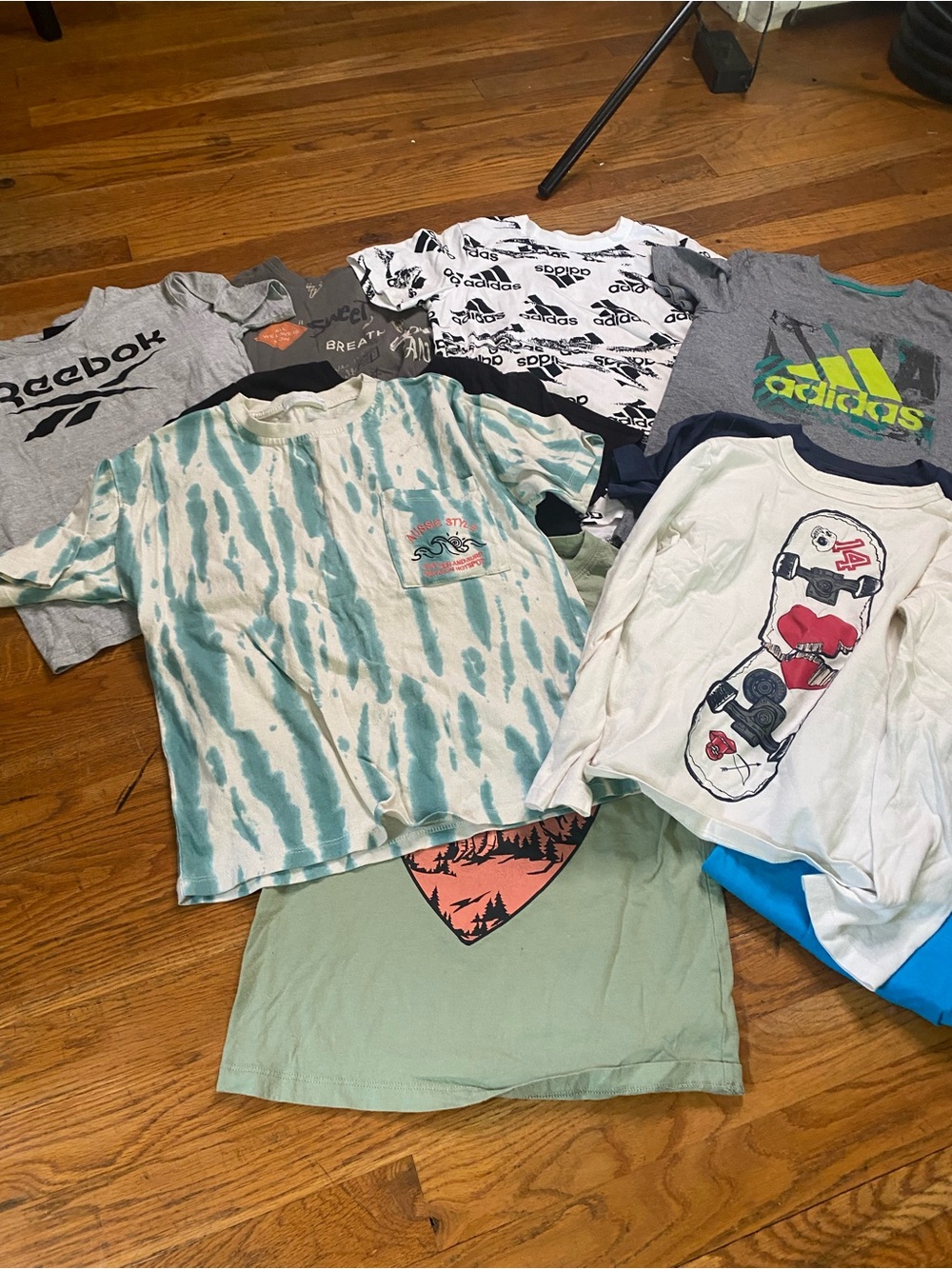 Boys Medium (8) Shirt Bundle | 10 Pieces | Adidas, Gap, Abercrombie Kids & More - Picture 6 of 6